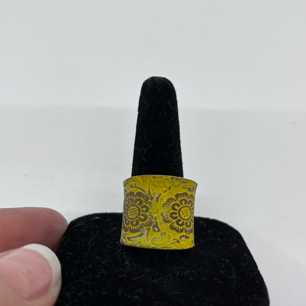 Floral Yellow and Brown adjustable Ring-copper metal